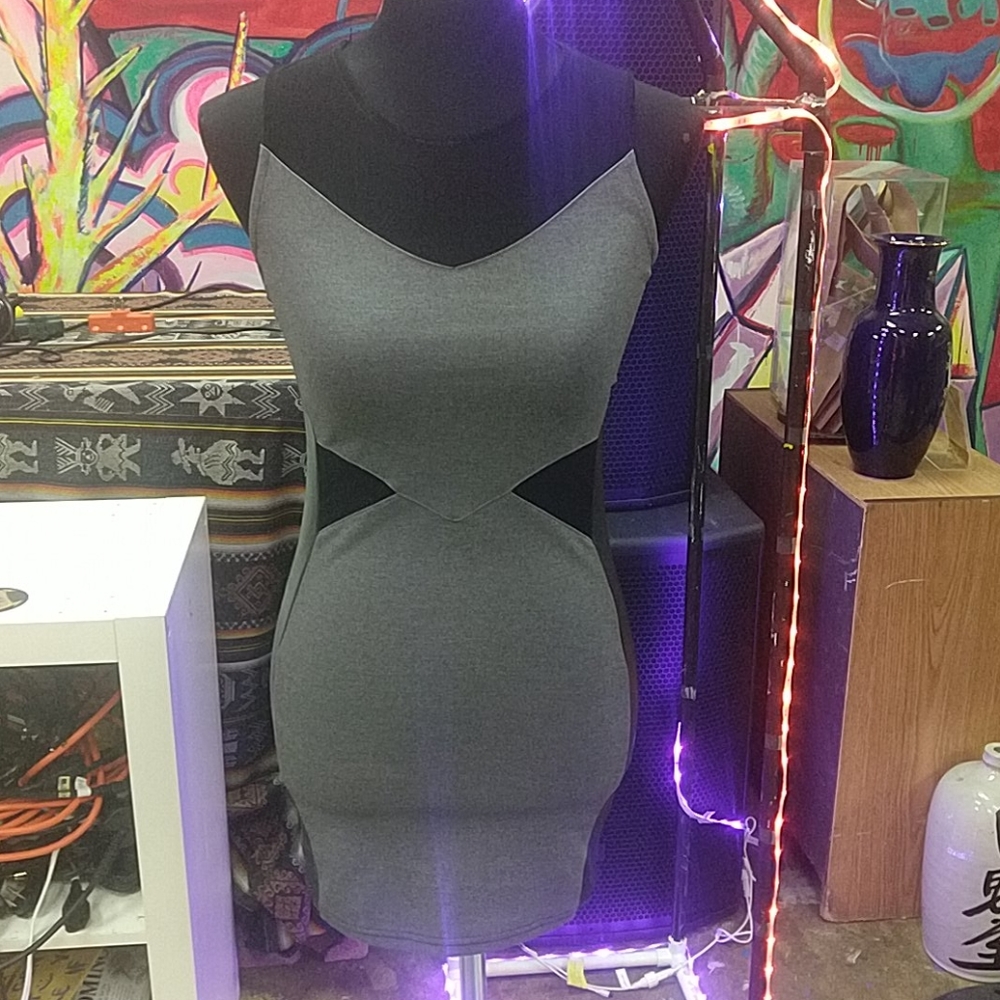 Like New!Extra small H&M adorable dress